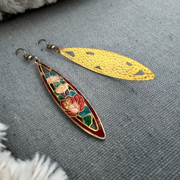 Vintage Floral Dangle Earrings • Cloisonné • Gold Tone - Picture 3 of 4